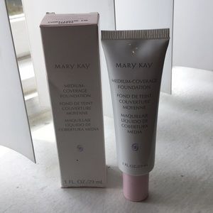 Medium-Coverage Foundation